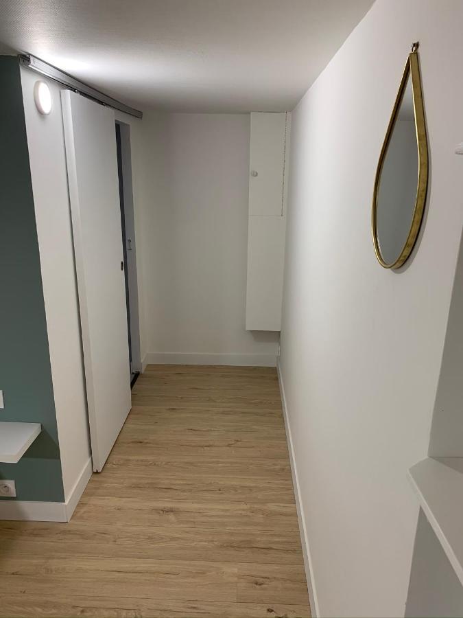 Logement Renove Et Moderne Au Sacre Coeur Cholet Exterior photo